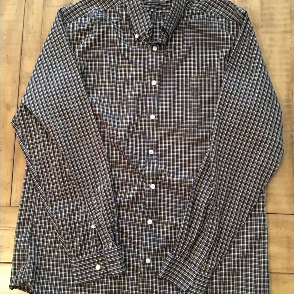 Eddie Bauer Men’s Button-Down Plaid Shirt - Black